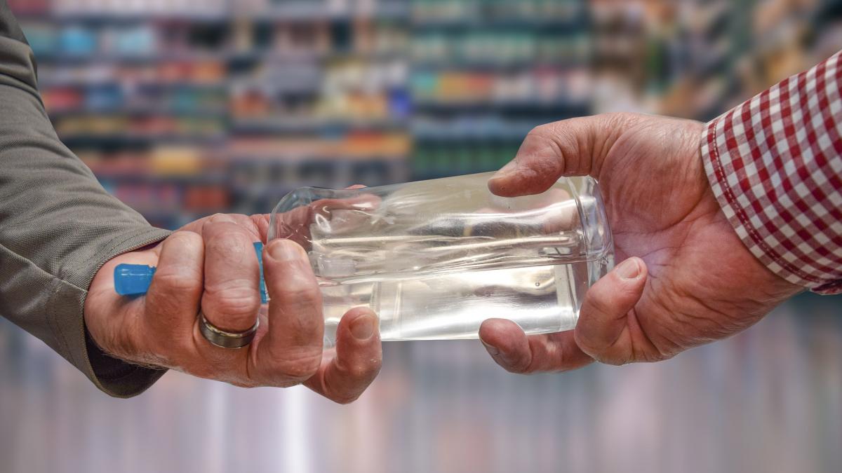 tara din europa care foloseste alcool de contrabanda pe post de dezinfectant circa 500 000 de litri