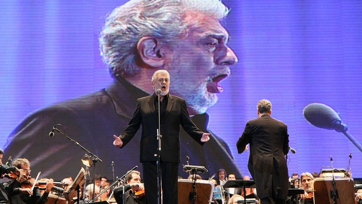 placido domingo a fost infectat cu coronavirus am avut febra si tuse acum ma simt bine