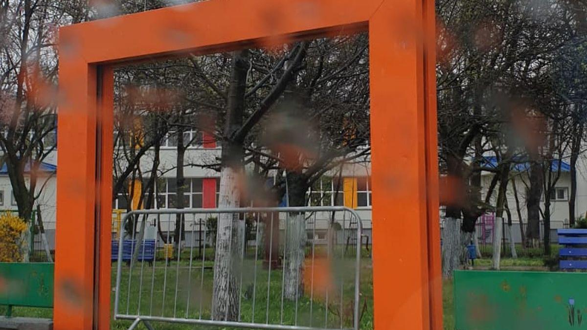 toate parcurile din sectorul 4 al capitalei au fost inchise in contextul crizei de coronavirus