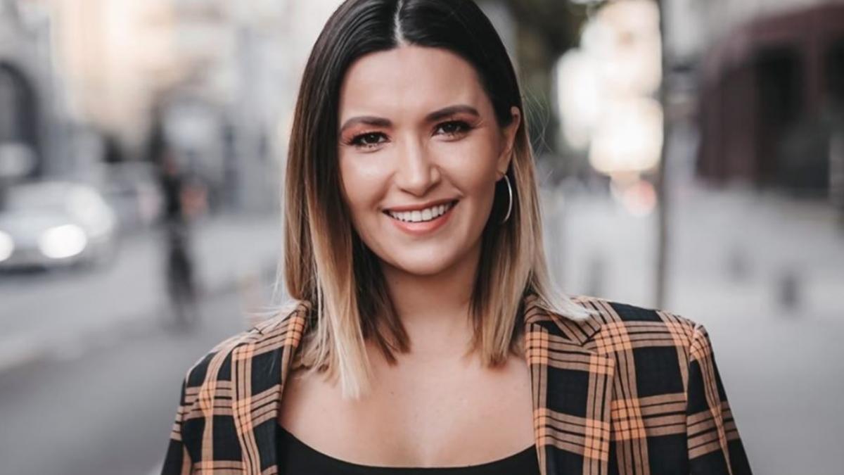 ela craciun a realizat prima emisiune tv din romania filmata integral de acasa cu telefonul