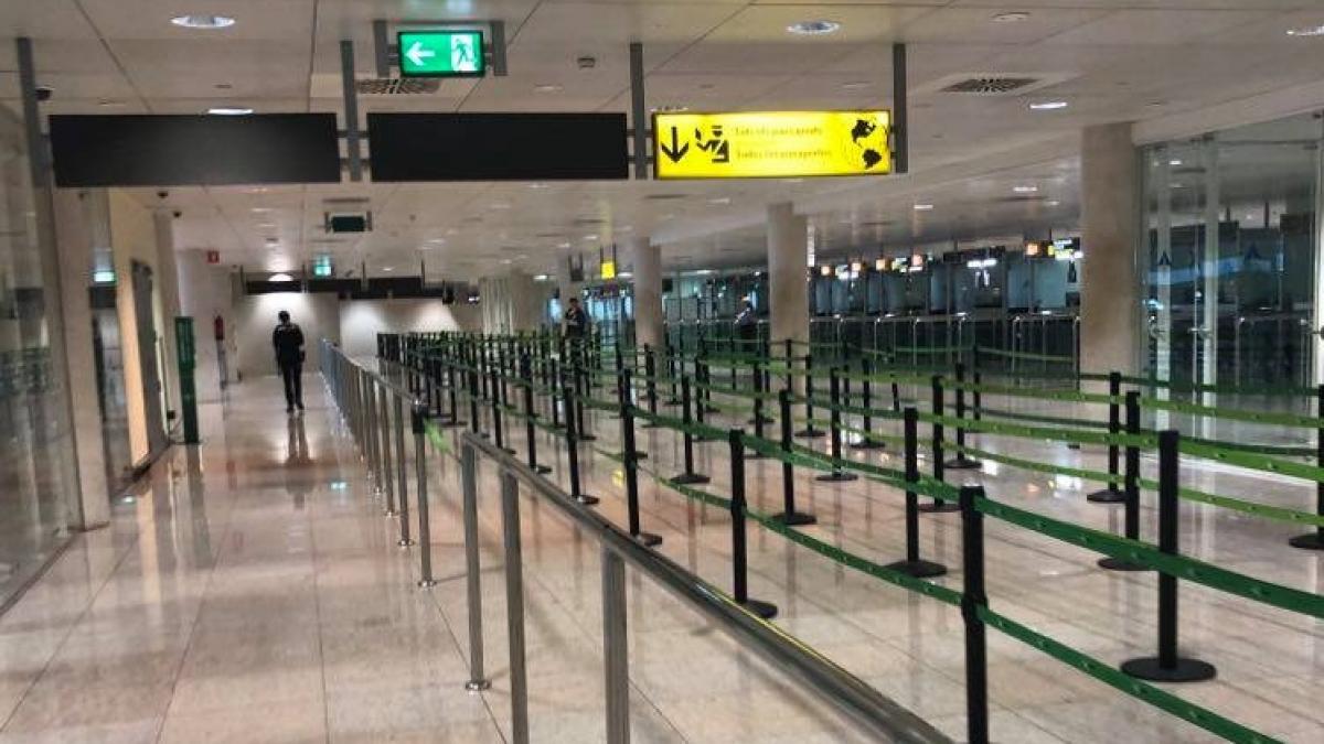 cum arata un aeroport din spania in timpul pandemiei imagini exclusive