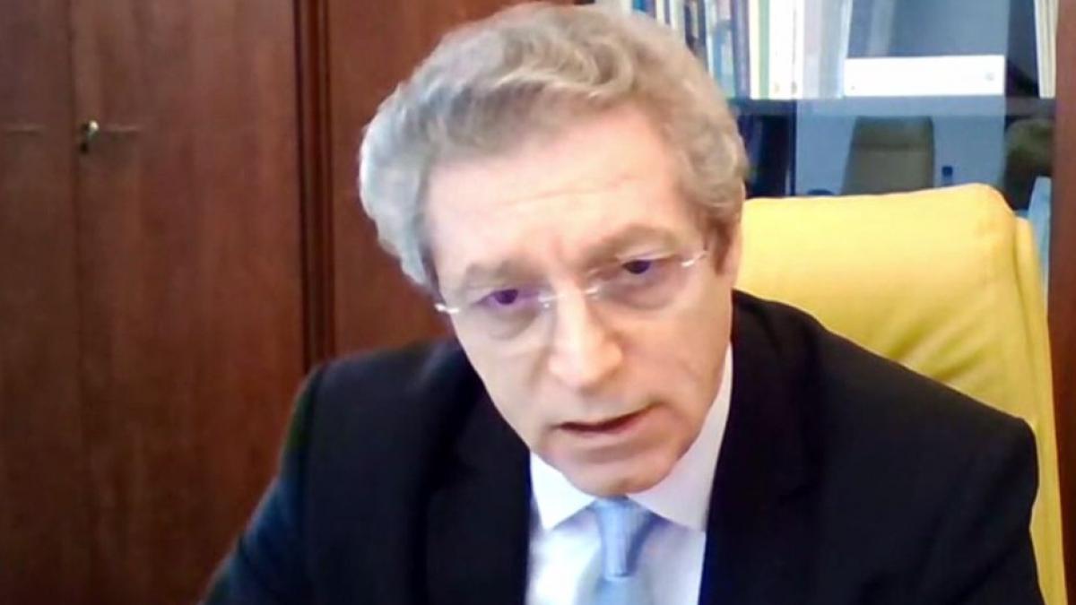 adrian streinu cercel coronavirus praf mizerie