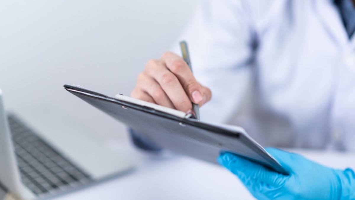 atentionarea unui medic coronavirus poate declansa afectiuni cardiace la persoanele sanatoase