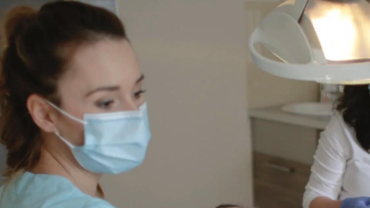 asistenta deva marturie