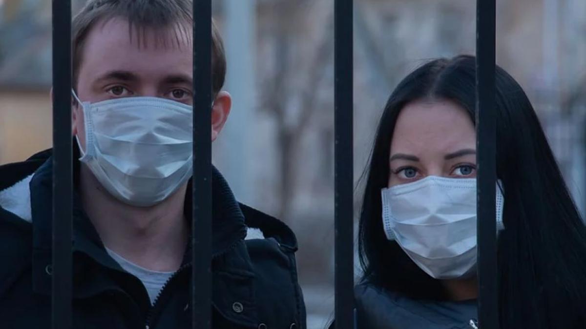 carantina nemultumiri o singura masa pe zi