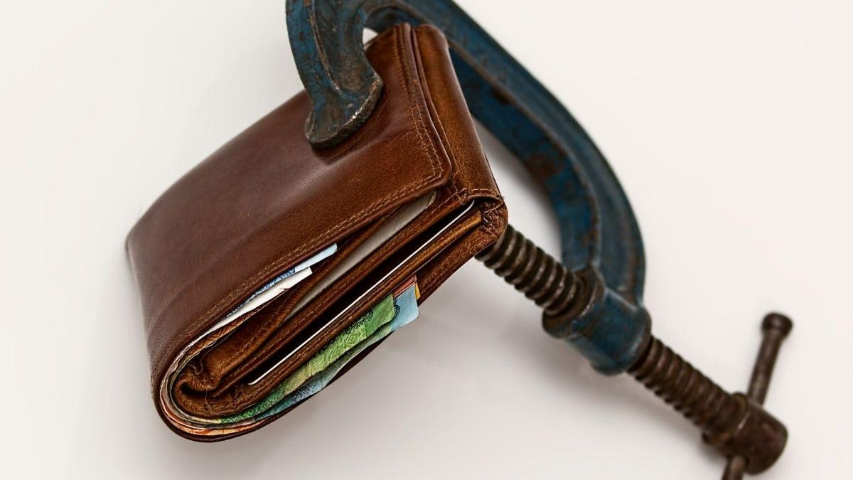 senat amanarea platii utilitatilor cas cass