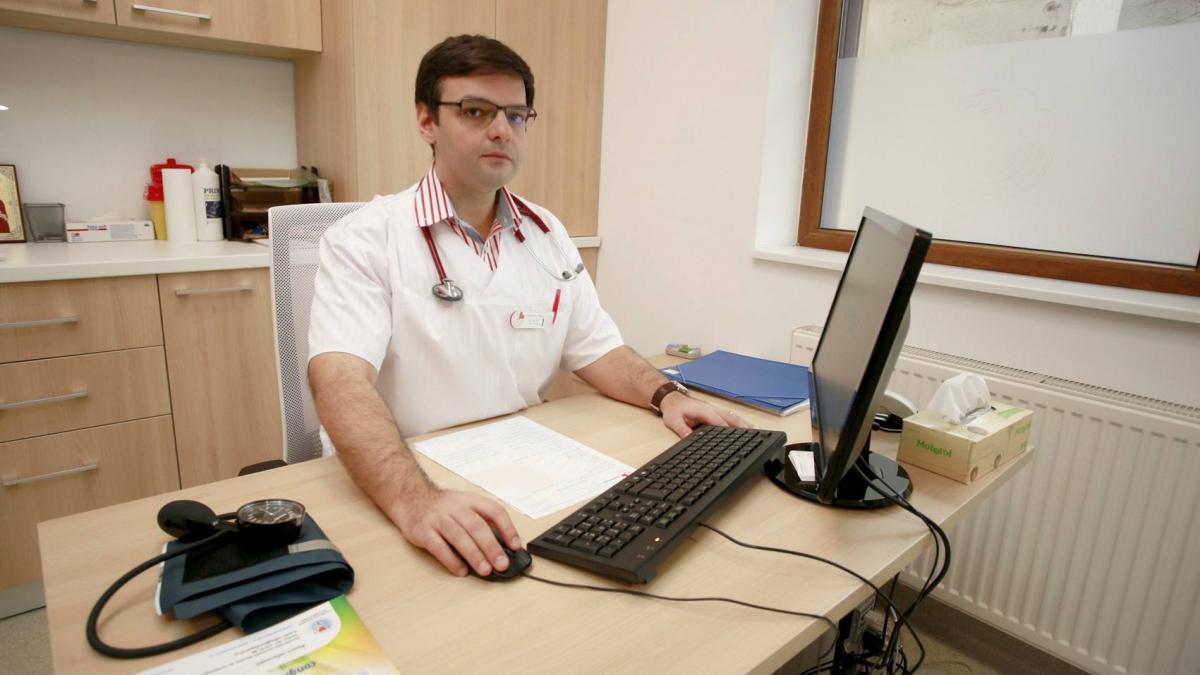 seful sectiei de cardiologie de la spitalul militar infectat cu coronavirus efectul acestui virus