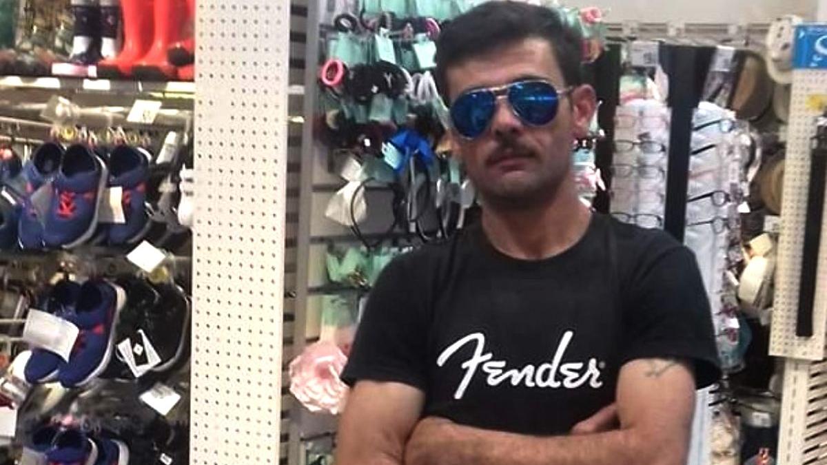 barbat turnu rosu dat sotia afara din casa politisti drujba