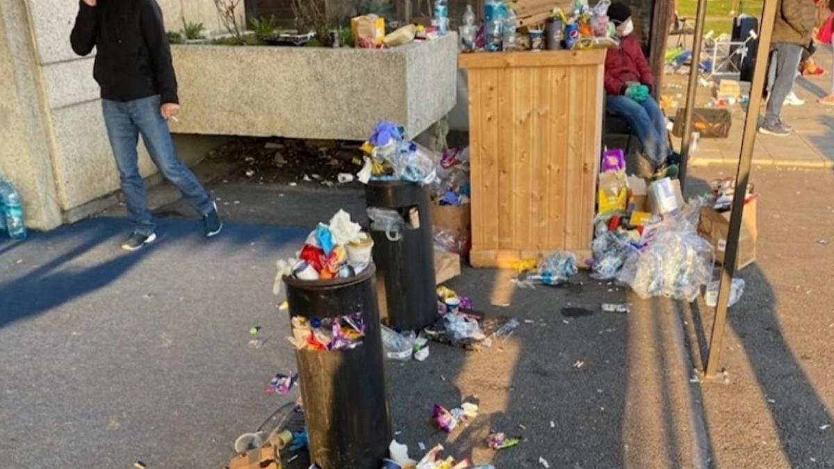 mai multi romani reveniti in tara din anglia revoltati de conditiile din carantina