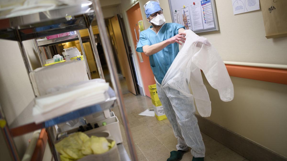 medic specialist in franta trebuie sa ne pregatim sa traim cu acest coronavirus va circula in lume