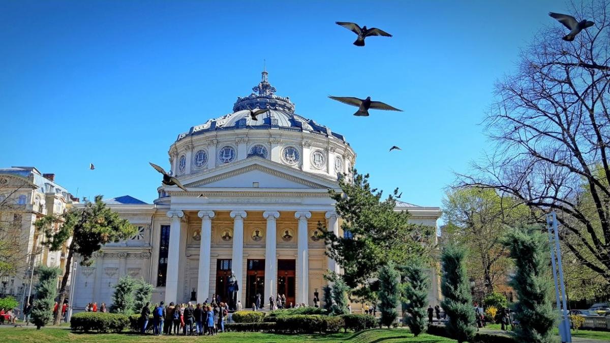 meteo joi vineri cald