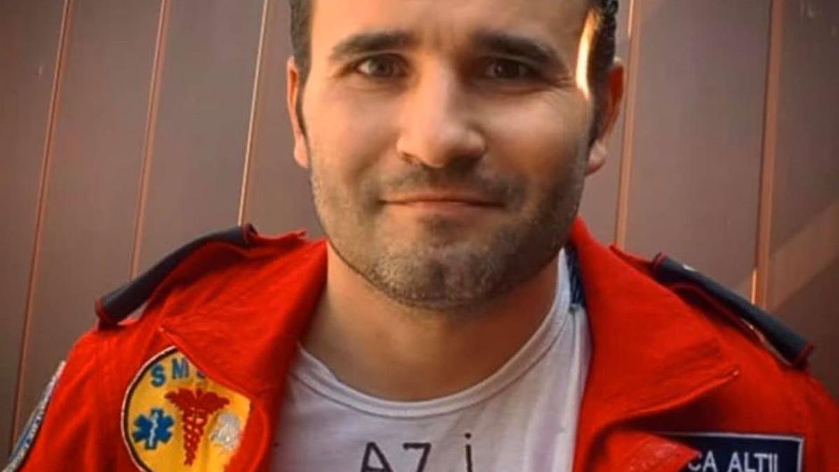 povestea impresionanta a lui cosmin paramedic smurd nu vreau sa simt durerea din ochii neputinciosi