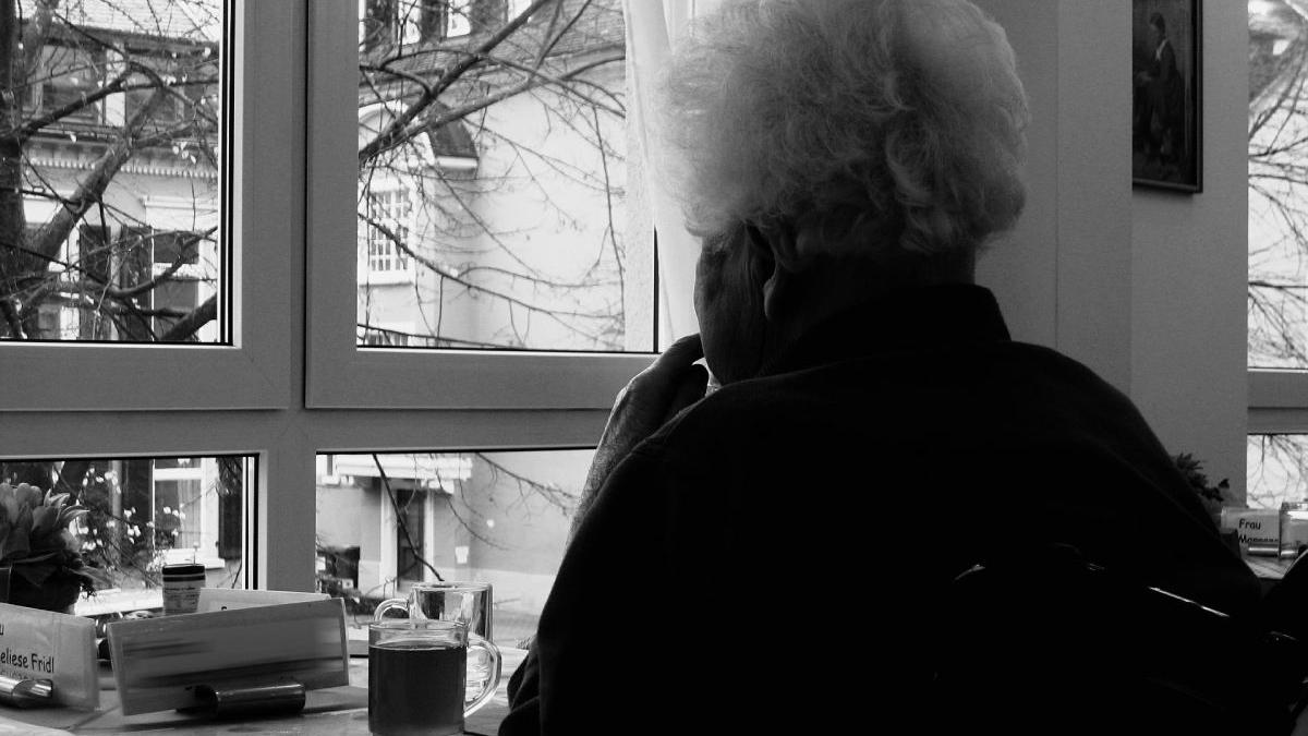 femeie neamt suspecta covid 19 refuza spital eu decid daca traiesc