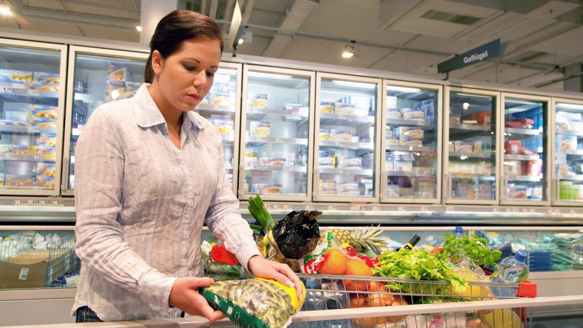 cumparaturi romani sarbatoare florii