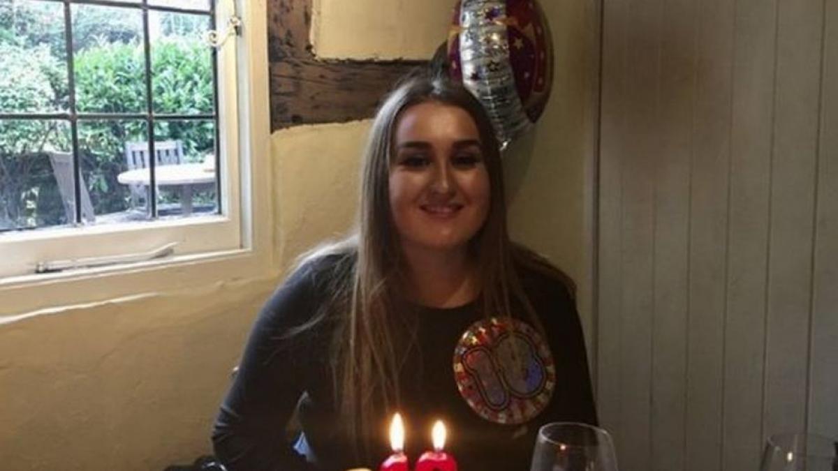 infirmiera 21 ani anglia internata transplant ficat deces coonavirus