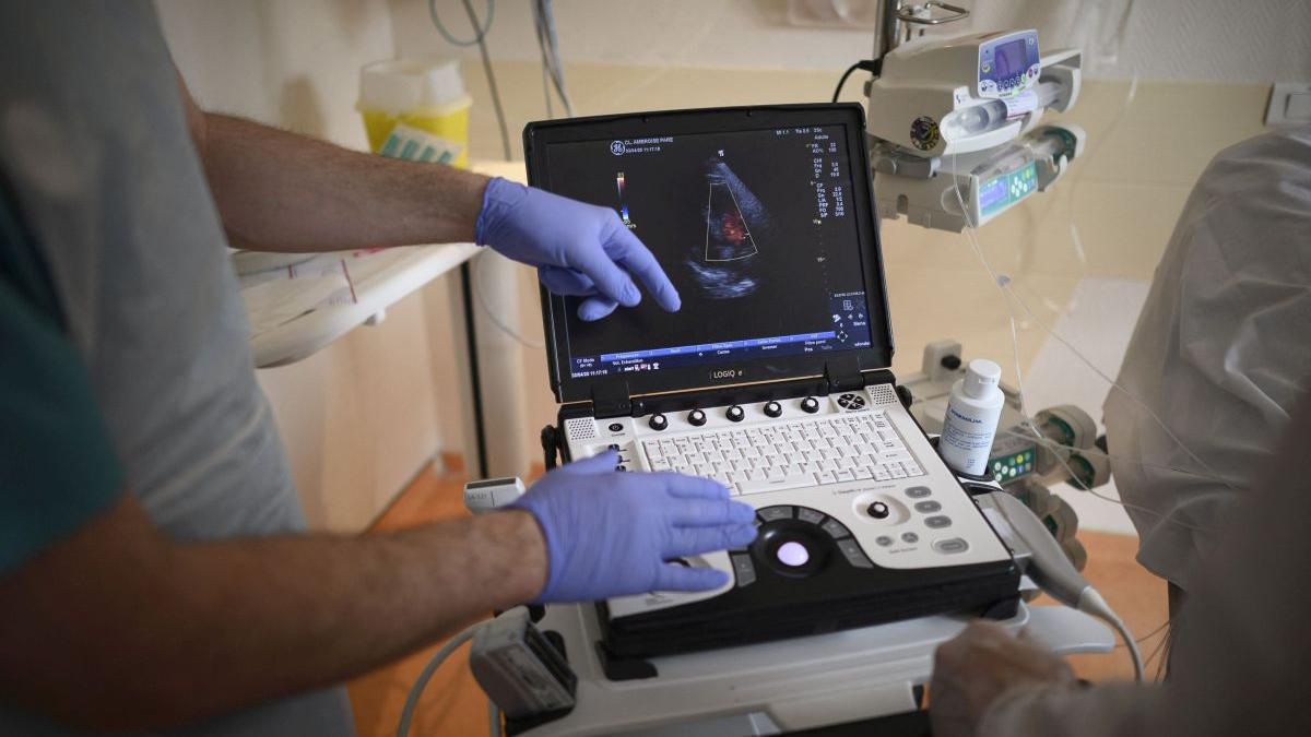 medic coronavirus salvare tratament experimental