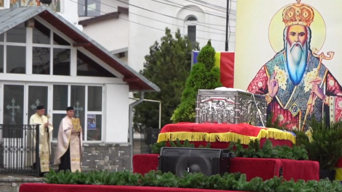 medici targoviste iesiti afara intampinare moaste sf nifon