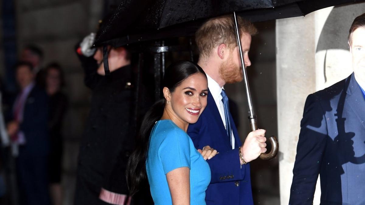 printul harry si meghan markle livreaza mancare neoiasilor din los angeles