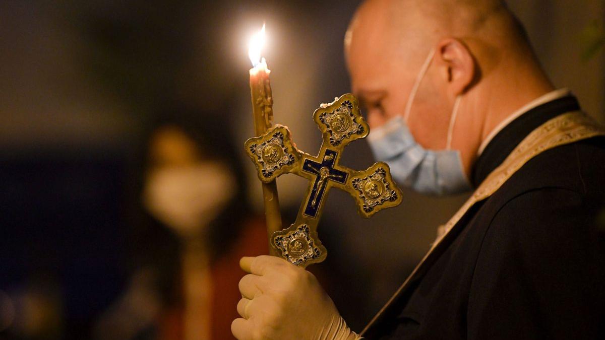 romani ascunsi biserica italia paste