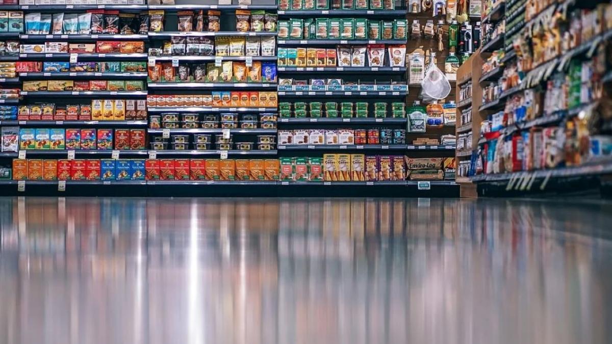 infectare covid 19 cumparaturi