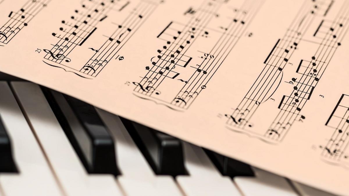 inteligenta artificiala folosita pentru a transforma coronavirusul in muzica cum suna covid 19