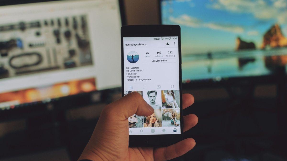 live pe facebook trupe speciale la usa