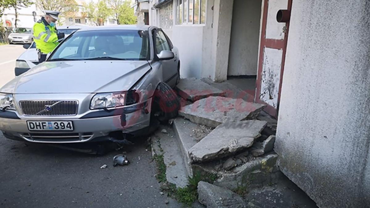 beat vaslui masina scara de bloc