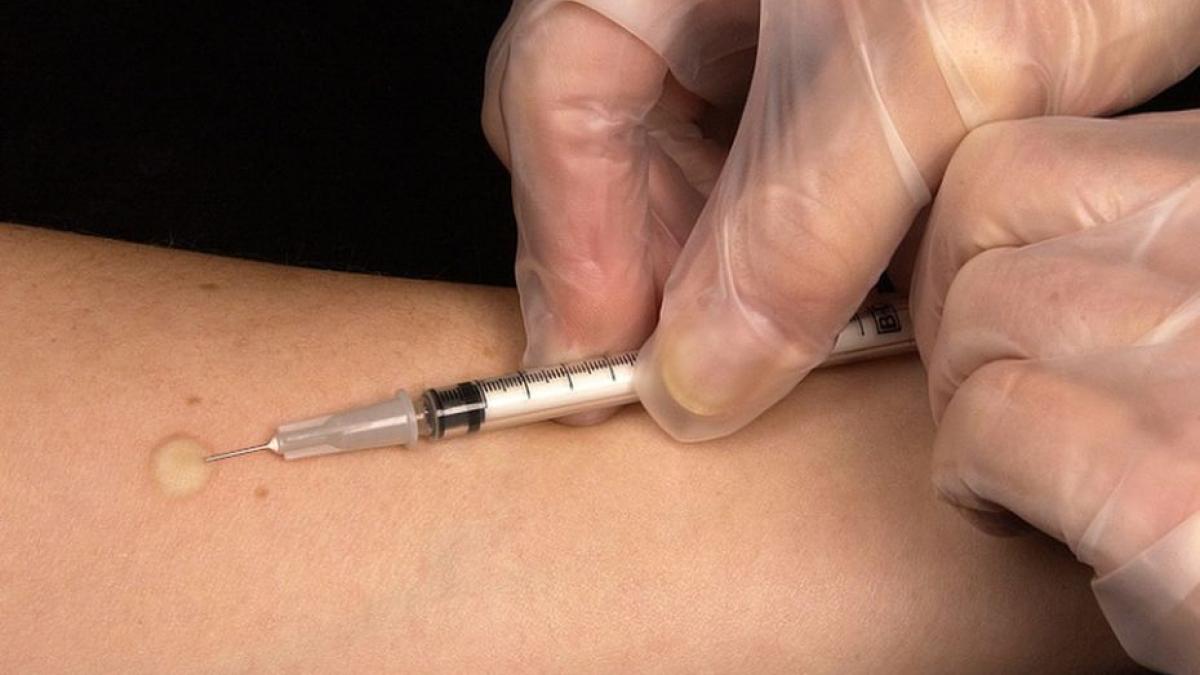 grupurile anti vaccinare ingrijorate deja in privinta unui potential vaccin impotriva virusului