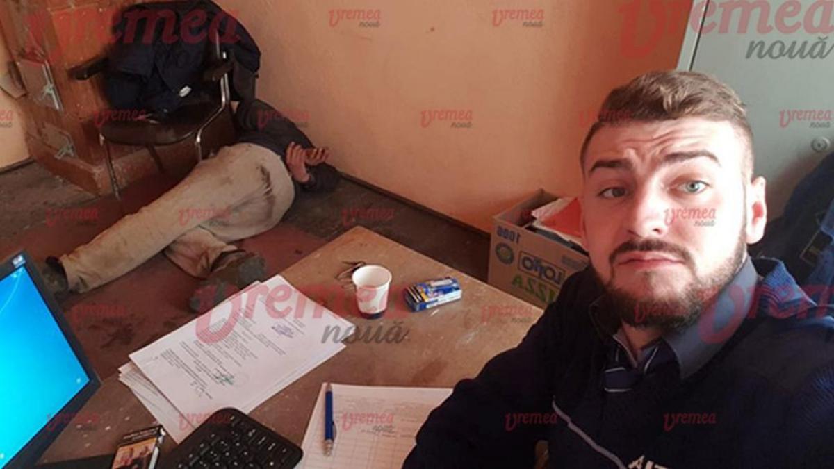 agent de politie selfie