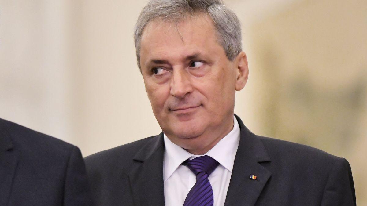 marcel vela liber gratar iarba verde dupa 15 mai