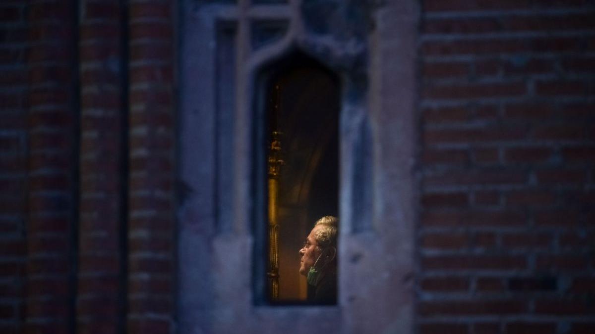 reguli protectie 15 mai deschidere biserici