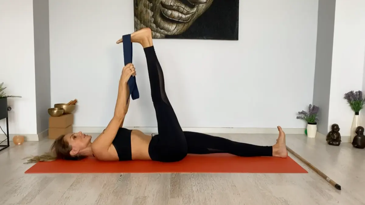exercitii fizice acasa yoga pilates