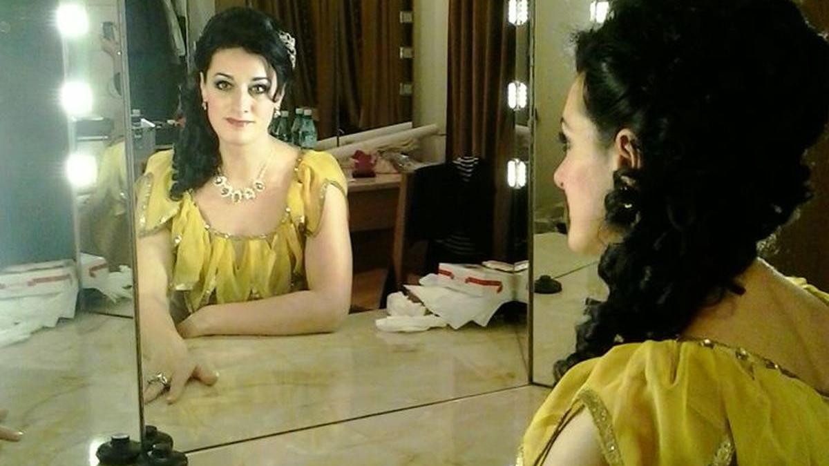 cunoscuti mezzosoprana iasi marturisiri cutremuratoare