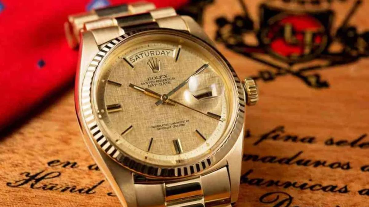 ceasul rolex din aur purtat de ion iliescu a fost scos la licitatie care este pretul de pornire