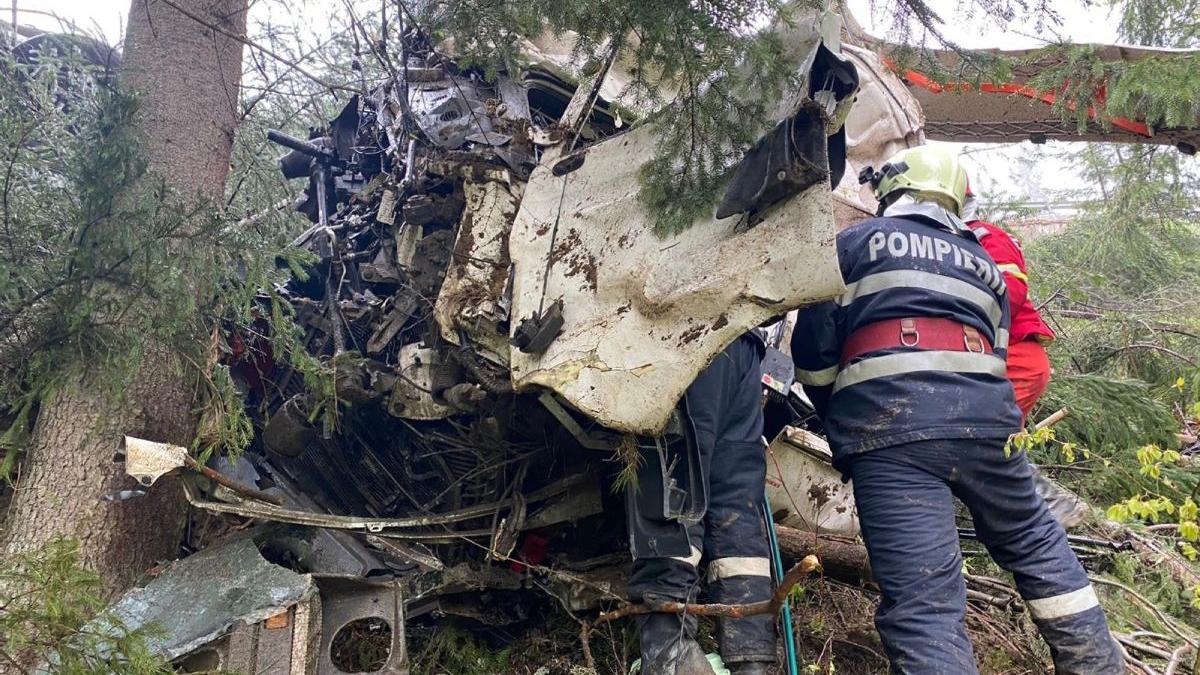 Șoferul unei cisterne cu lapte a murit într-un accident în Pasul Tihuța