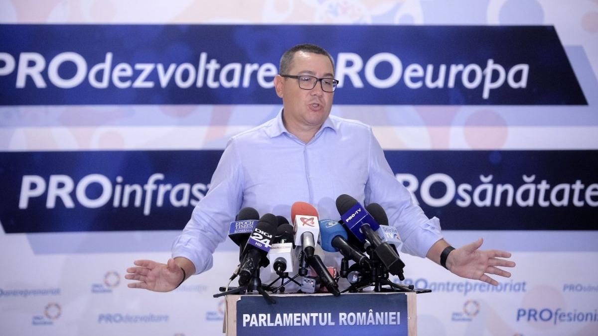 victor ponta 30 000 persoane la vama
