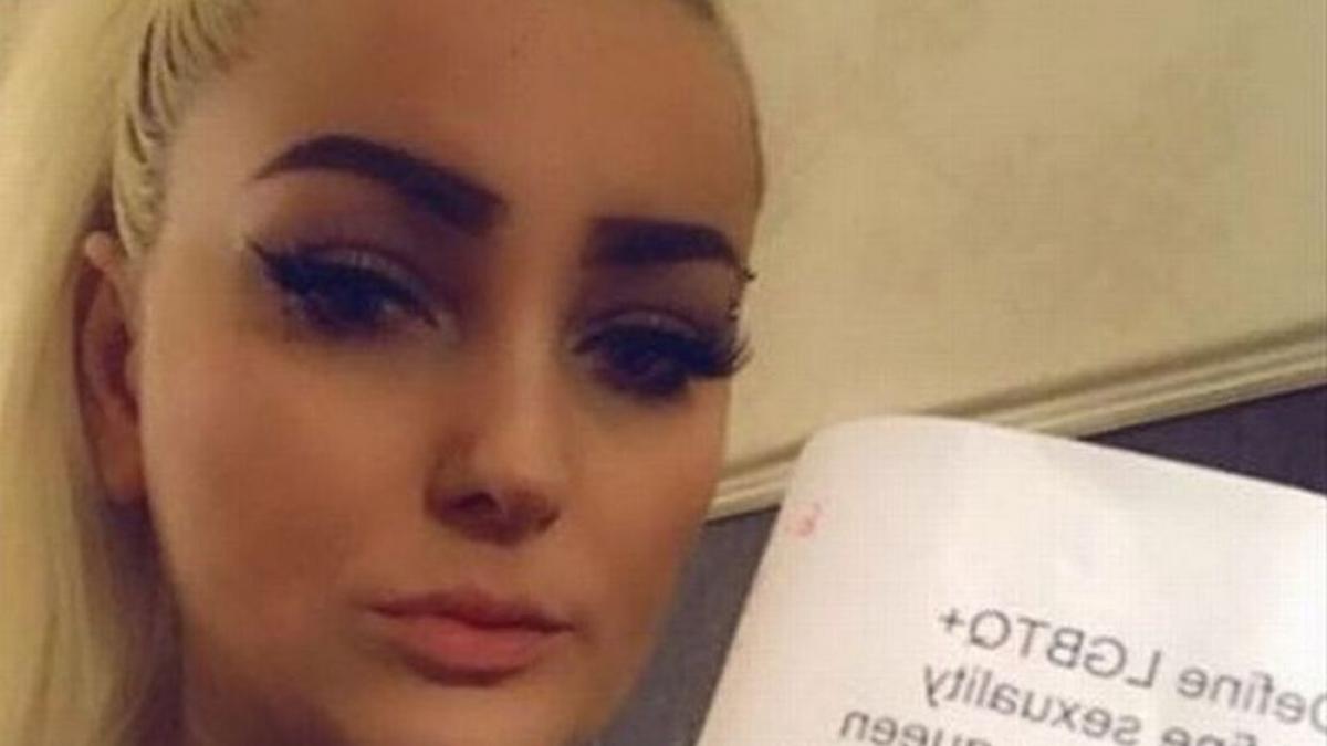 o mama revoltata pe facebook cand a vazut ce tema a primit fiica sa este inca un copil