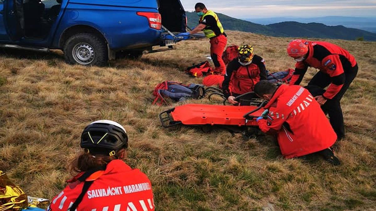 Persoană în stop cardio-respirator în Maramureș. Intervenția periculoasă a salvamontiștilor