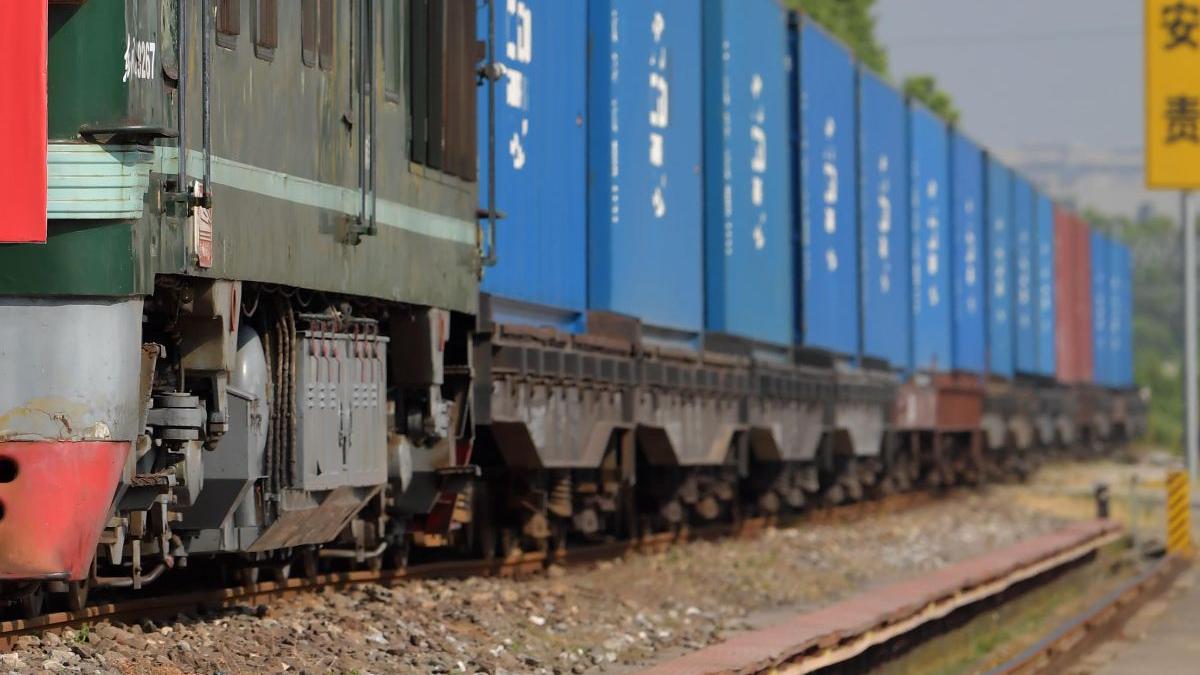 barbat gasit spanzurat sub un vagon de marfa la constanta