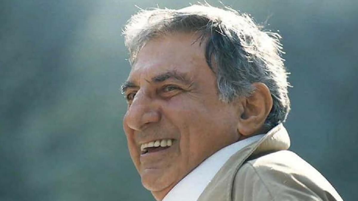 povestea pe care putini romani o stiu cum era sa fie impuscat jean constantin