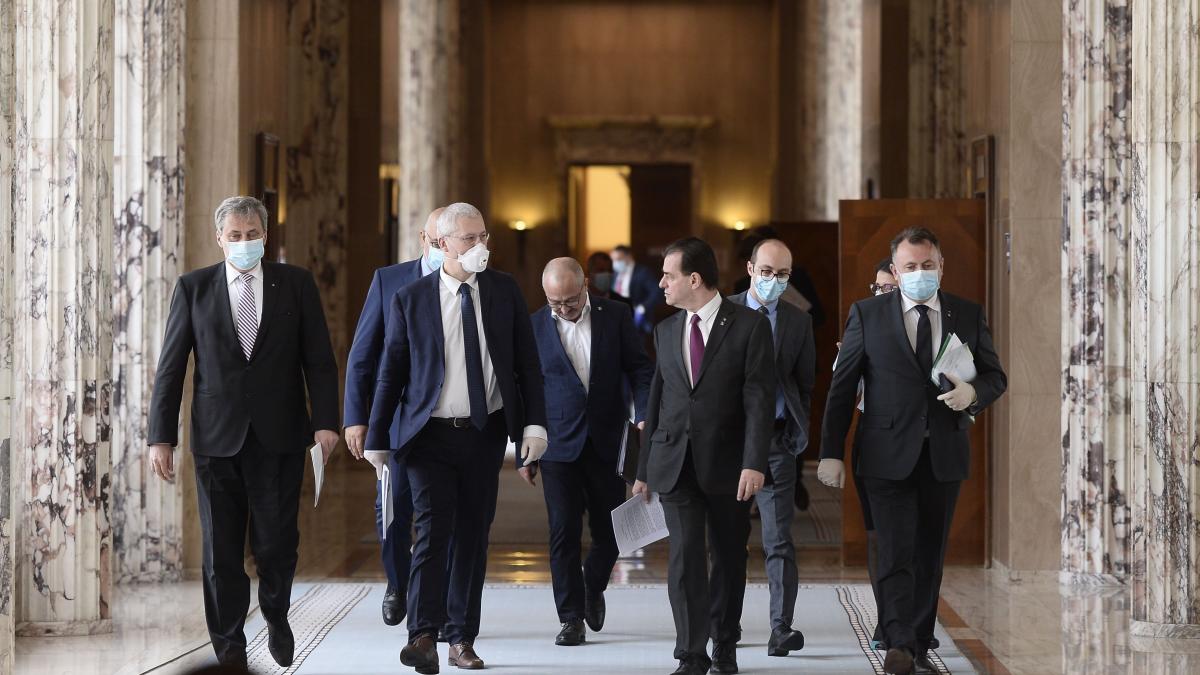 masuri guvern sprijin angajatori angajati romani