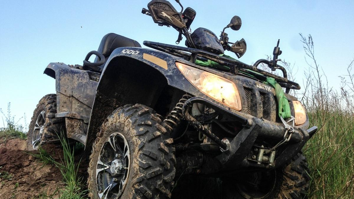 un tanar de 27 de ani a murit in judetul maramures in urma unui accident cu atv ul