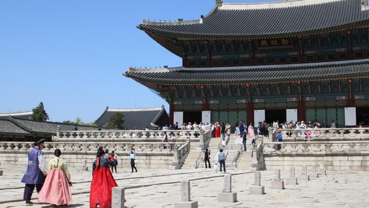 coreea de sud inchide din nou scolile muzeele si parcurile la doar cateva zile dupa redeschidere