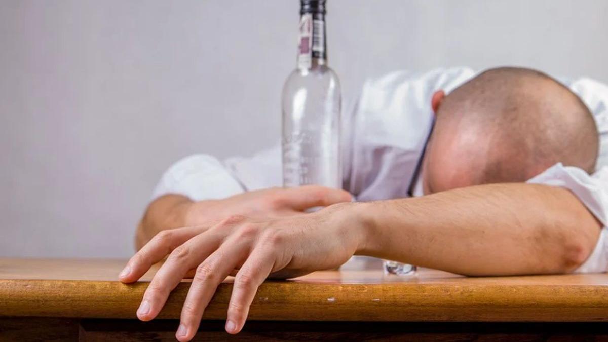 romani consum alcool vin tuica