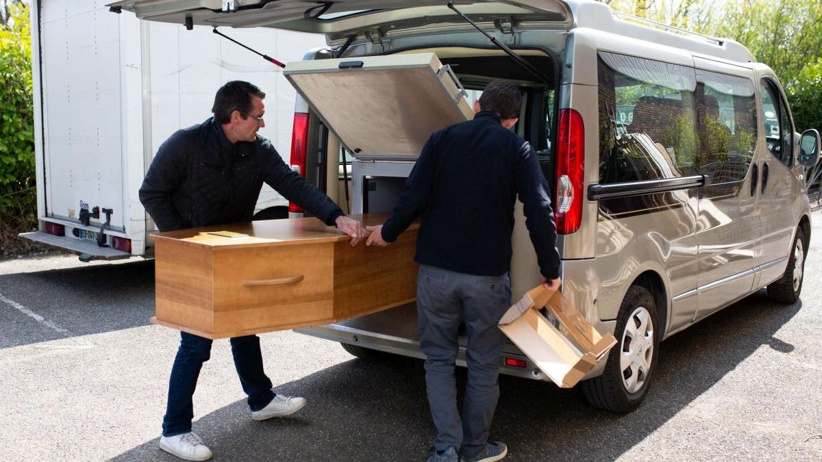 cadavre incurcate la morga din campulung moldovenesc