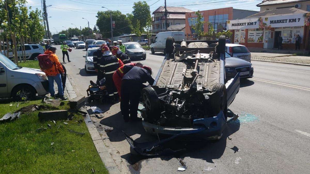 accident produs de o soferita de 75 de ani masina rasturnata pe soseaua alexandriei