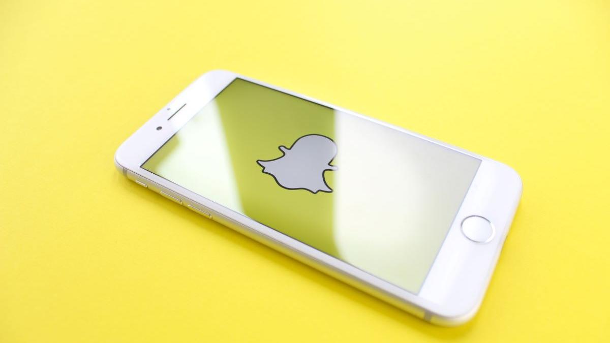 snapchat nu va mai promova postarile lui donald trump
