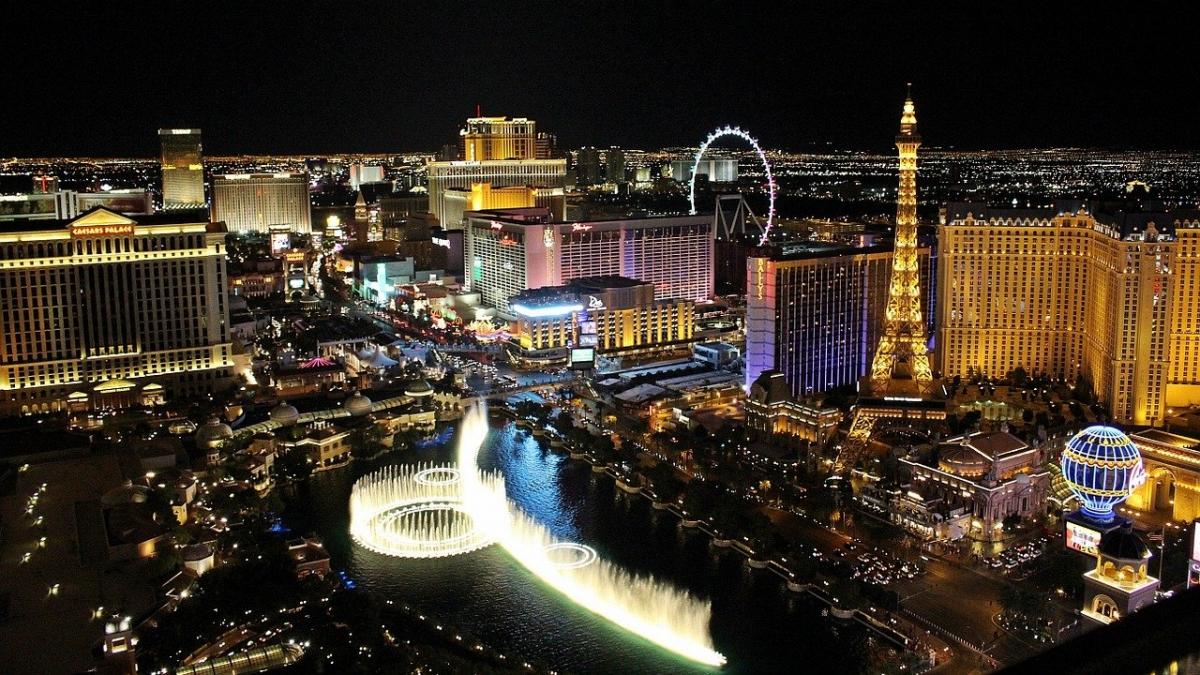 cazinourile din las vegas redeschise dupa aproape doua luni