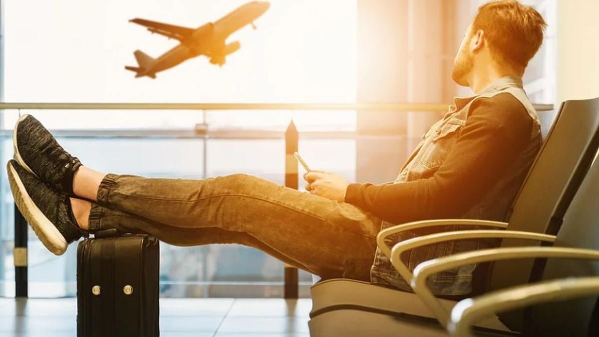 cetateanul c bilete avion bani recuperati