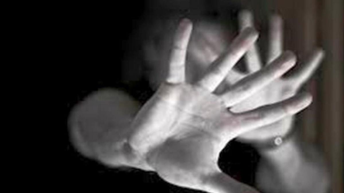 femeie din iasi batuta si muscata de sot ce l a scos din minti pe barbat